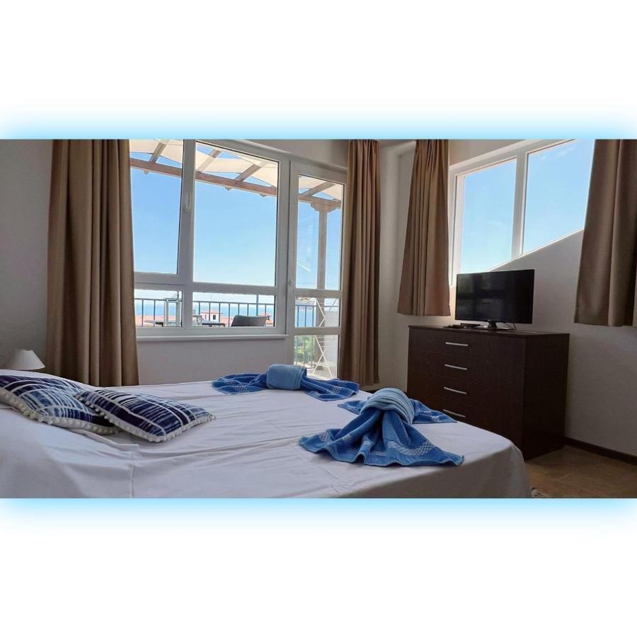 Avrora Studio's Apartament Beala